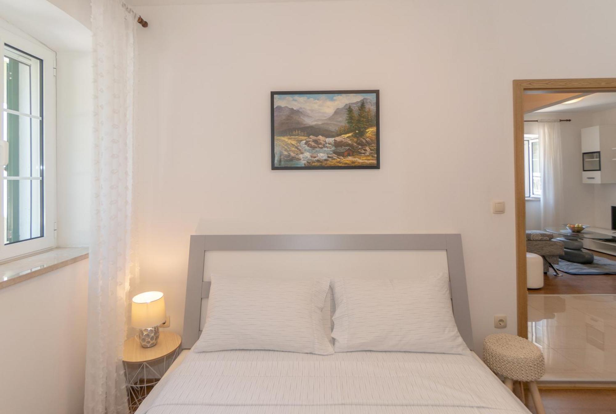 Apartments Srdanovic 奥米什 外观 照片